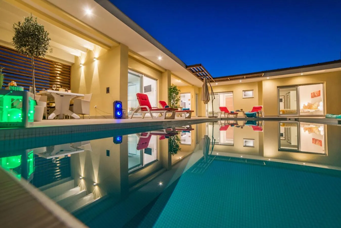 Villa Vita In Central Istria - Ground Floor Villa For 6 People With Heated Pool Svetvinčenat