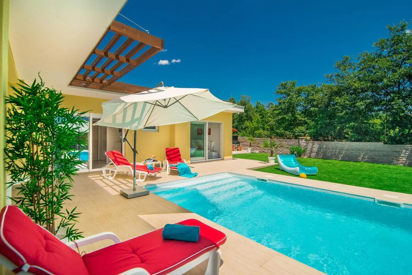 Villa Vita In Central Istria - Ground Floor Villa For 6 People With Heated Pool Svetvinčenat