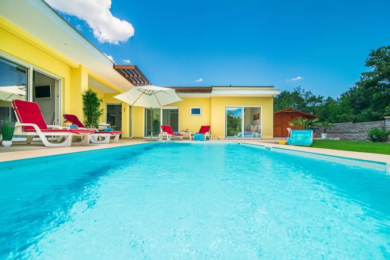 Villa Vita In Central Istria - Ground Floor Villa For 6 People With Heated Pool Svetvinčenat Kroatië